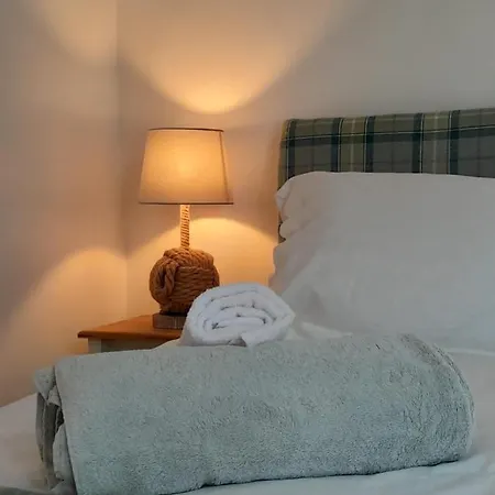 Vavasour At The Red House Estate