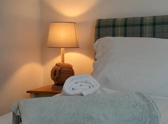 Vavasour At The Red House Estate