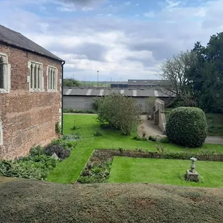 Vavasour At The Red House Estate Casa vacanze *