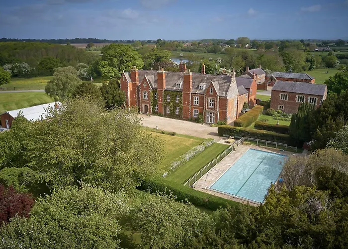 Holiday home Vavasour At The Red House Estate